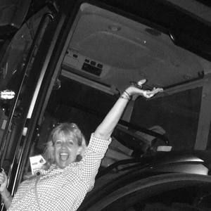 Meet your Posher, Linda